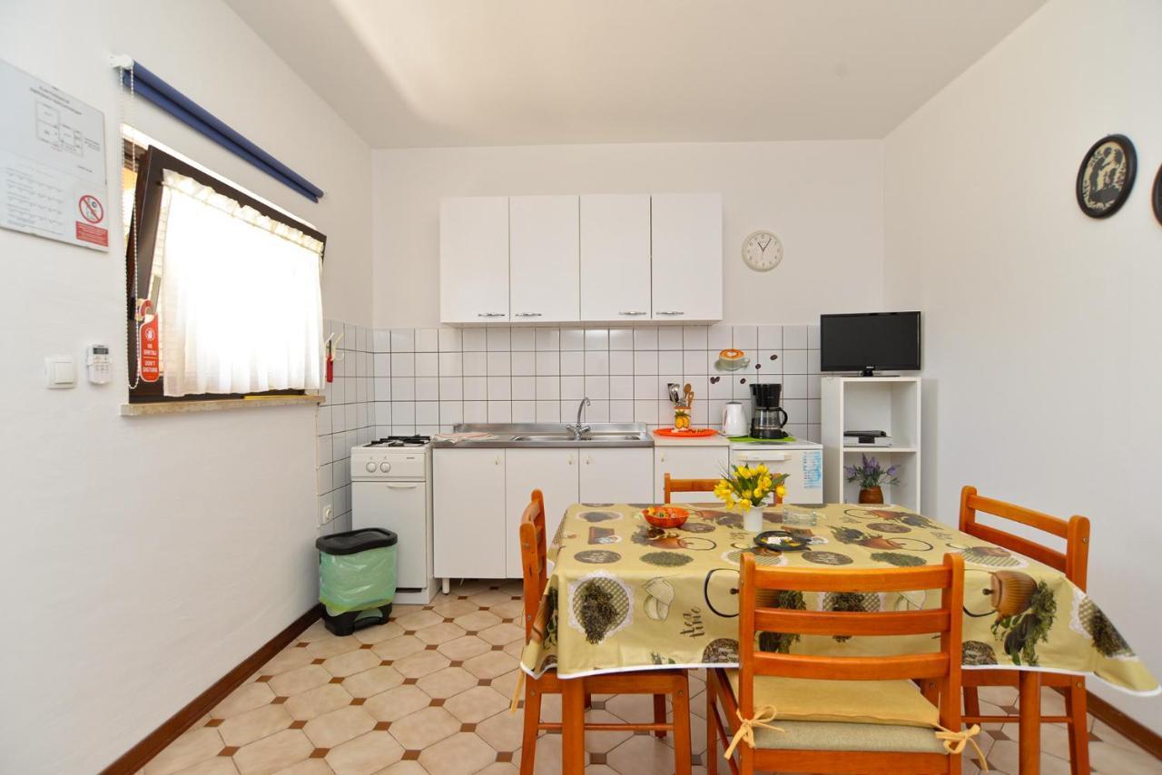 Apartments Mile 1249 Fazana Luaran gambar
